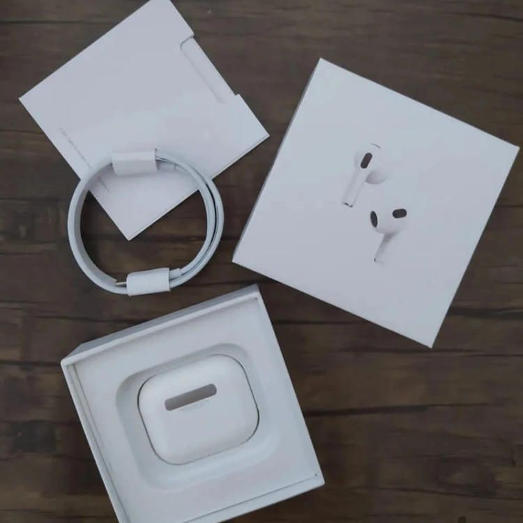 هدفون بلوتوثی اپل مدل AirPods 3 های کپی